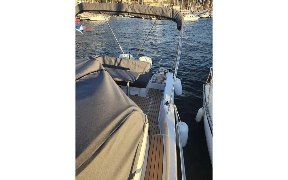slider 2 Jeanneau Cap Camarat 9.0 WA