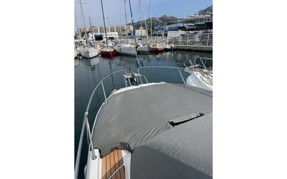 slider 8 Jeanneau Cap Camarat 9.0 WA