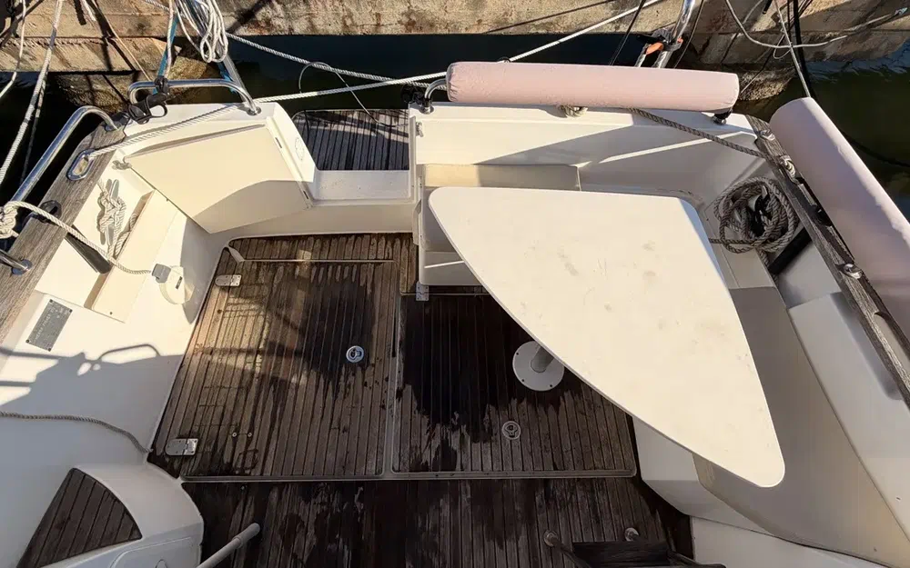 slider 10 Jeanneau Merry Fisher 8