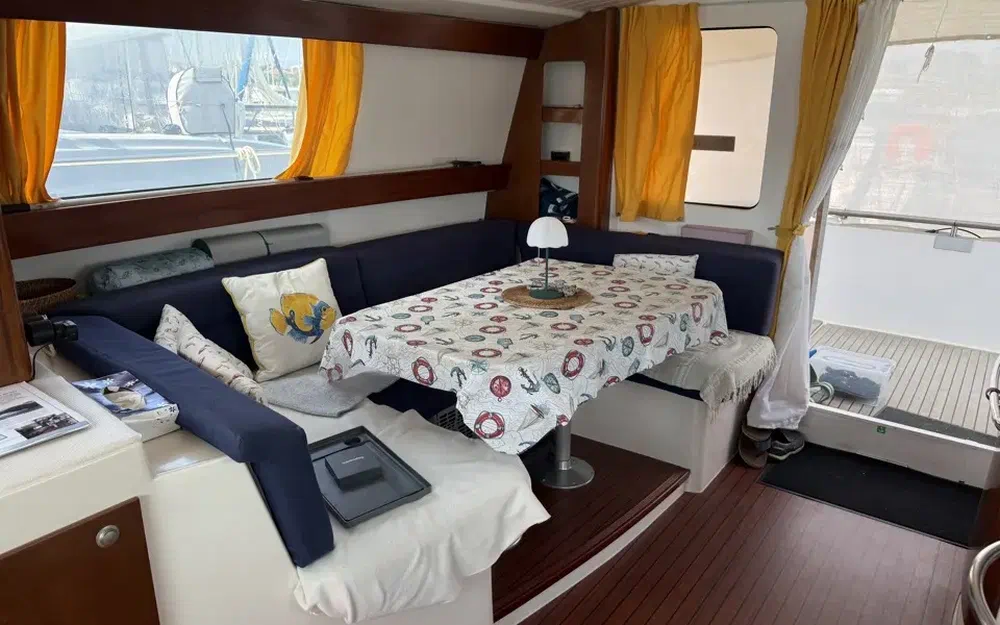 slider 24 Fountaine Pajot Maryland 37