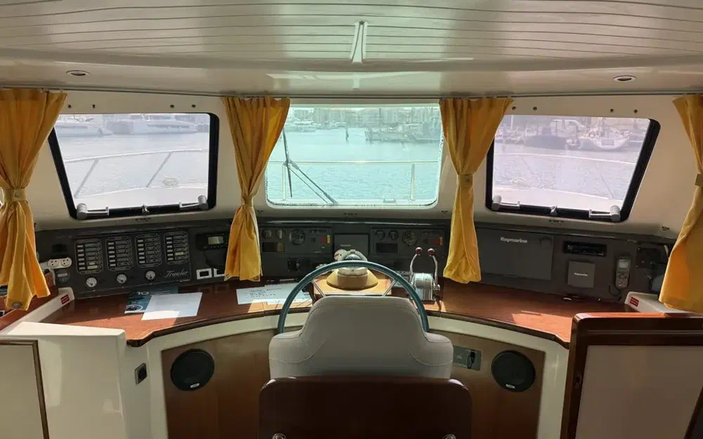 slider 27 Fountaine Pajot Maryland 37