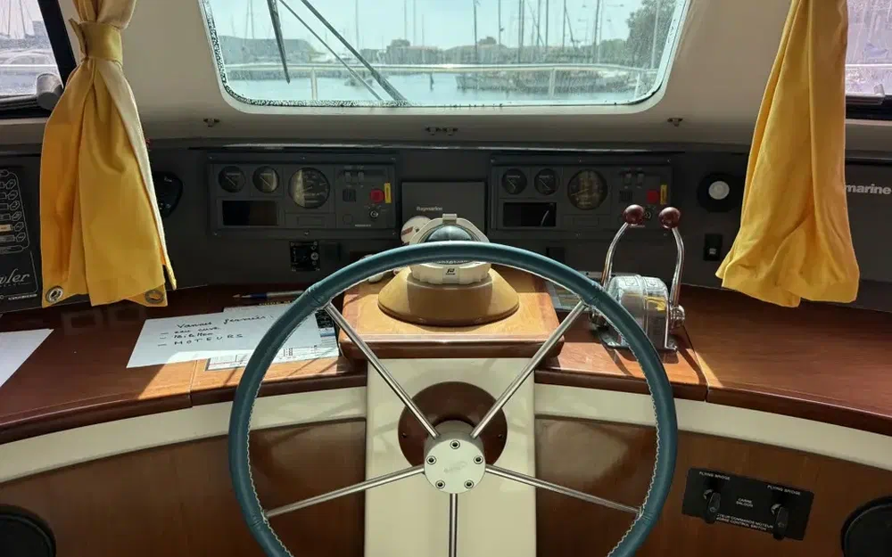 slider 28 Fountaine Pajot Maryland 37