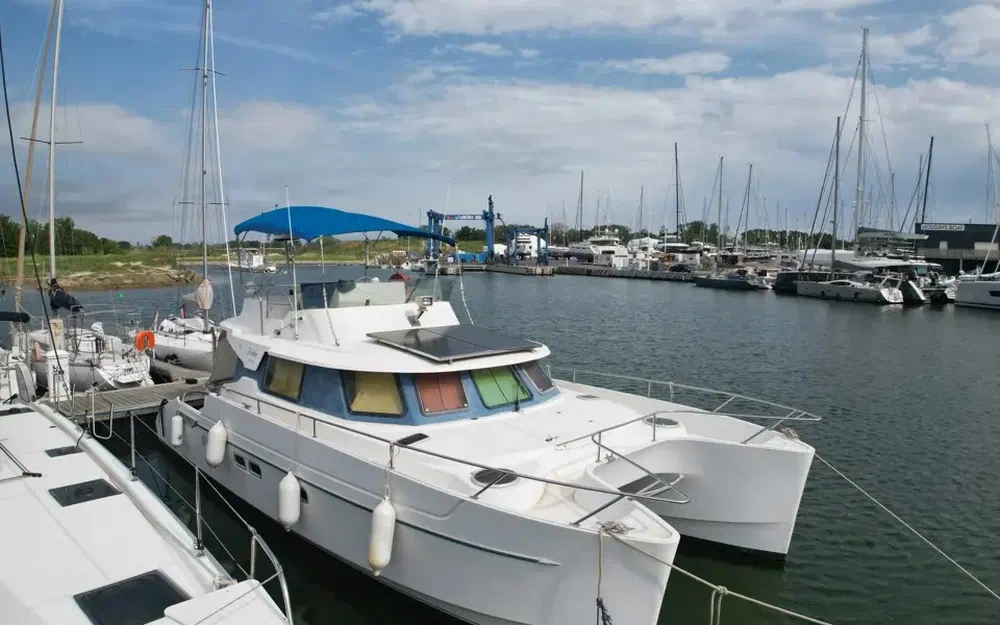 slider 2 Fountaine Pajot Maryland 37