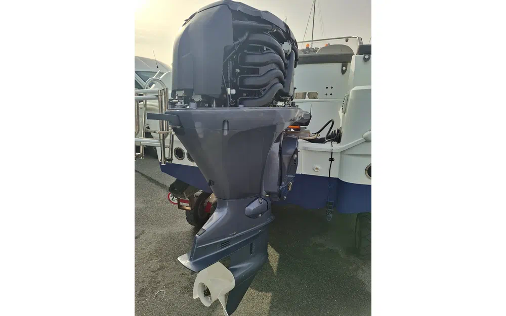 slider 9 Jeanneau Cap Camarat 5.5 CC Serie 2