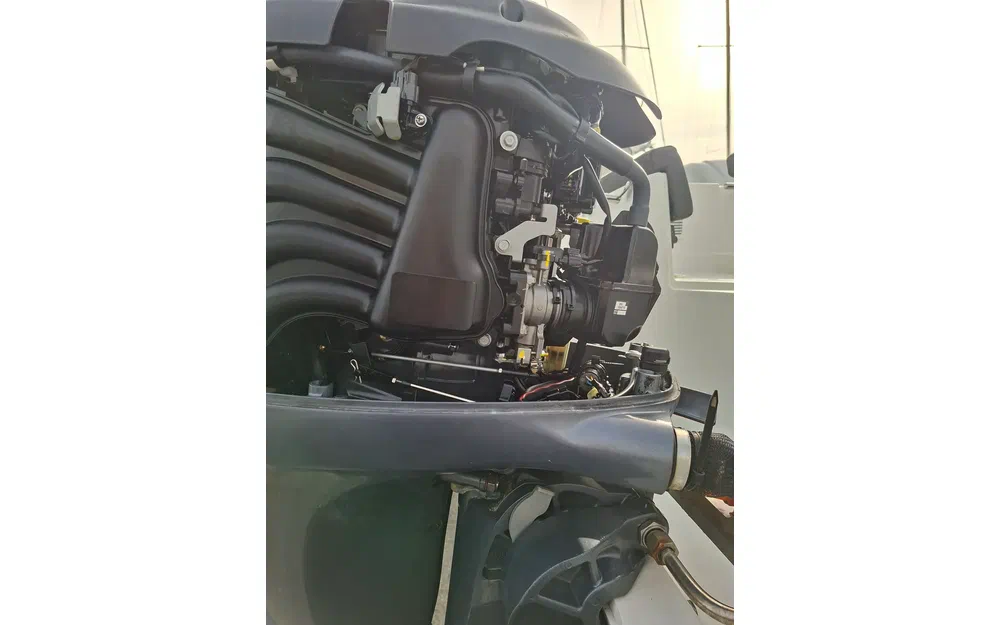 slider 10 Jeanneau Cap Camarat 5.5 CC Serie 2