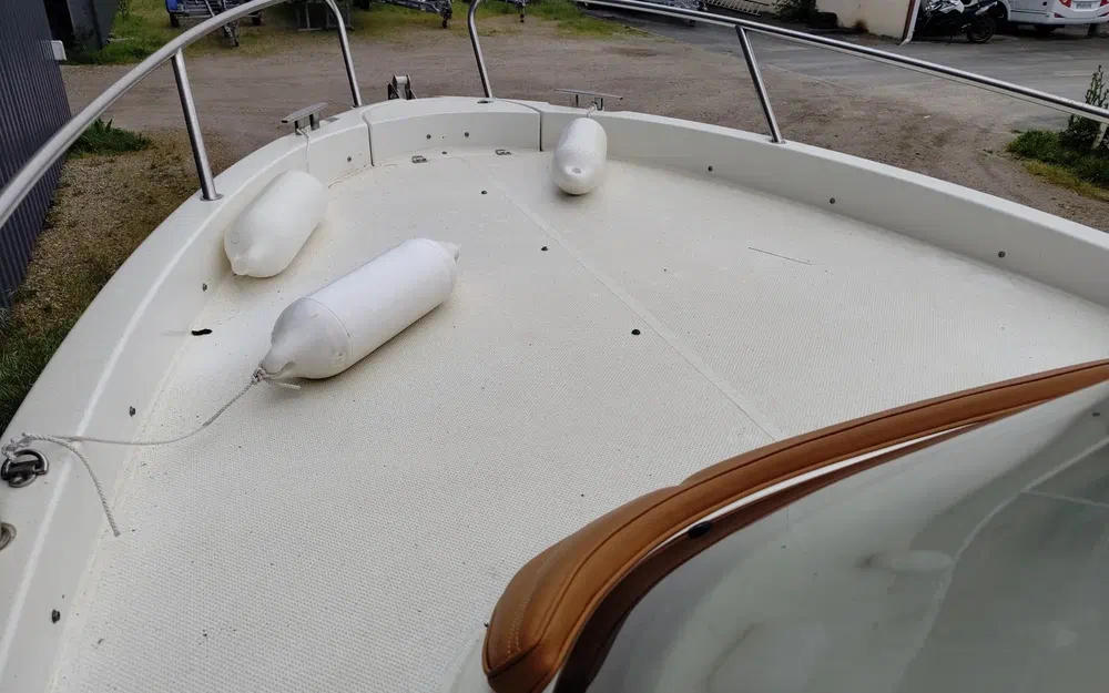 slider 5 Prua Al Vento Huracan 6.0