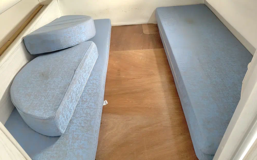 slider 11 Beneteau Flyer Serie 8