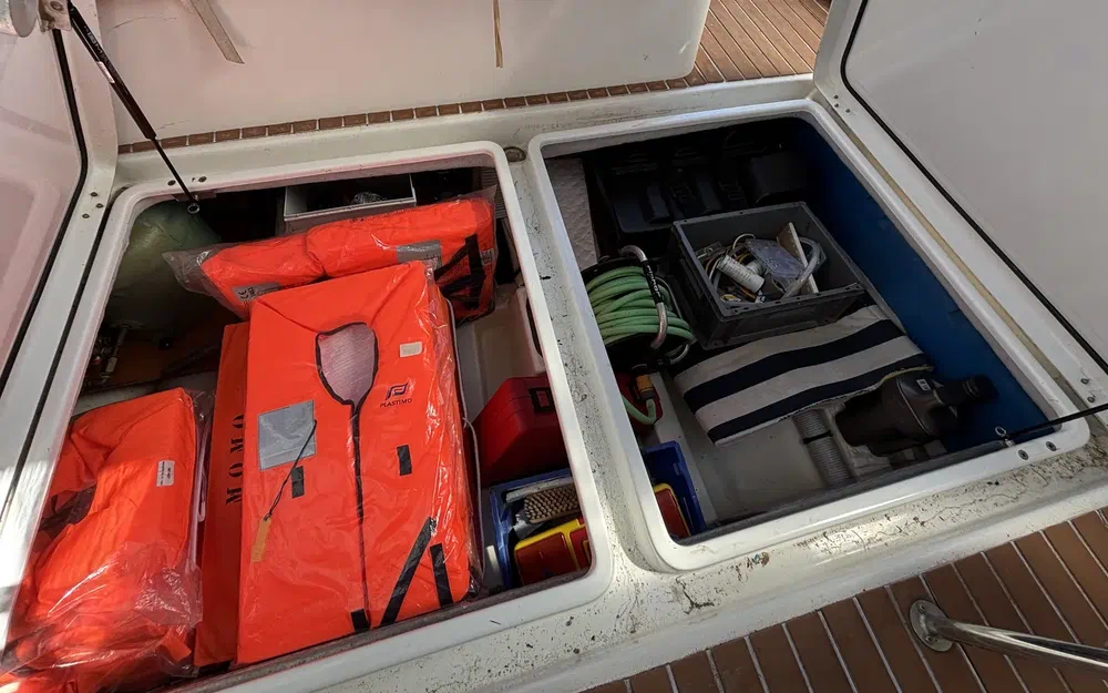 slider 19 Jeanneau Merry Fisher 925