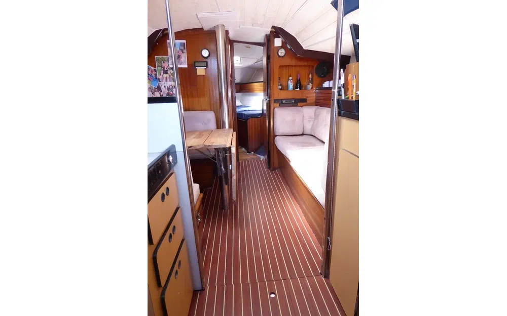 slider 18 Jeanneau Sun Fizz 40