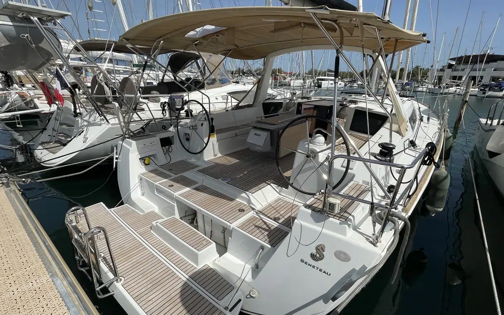 slider 0 Beneteau Oceanis 45