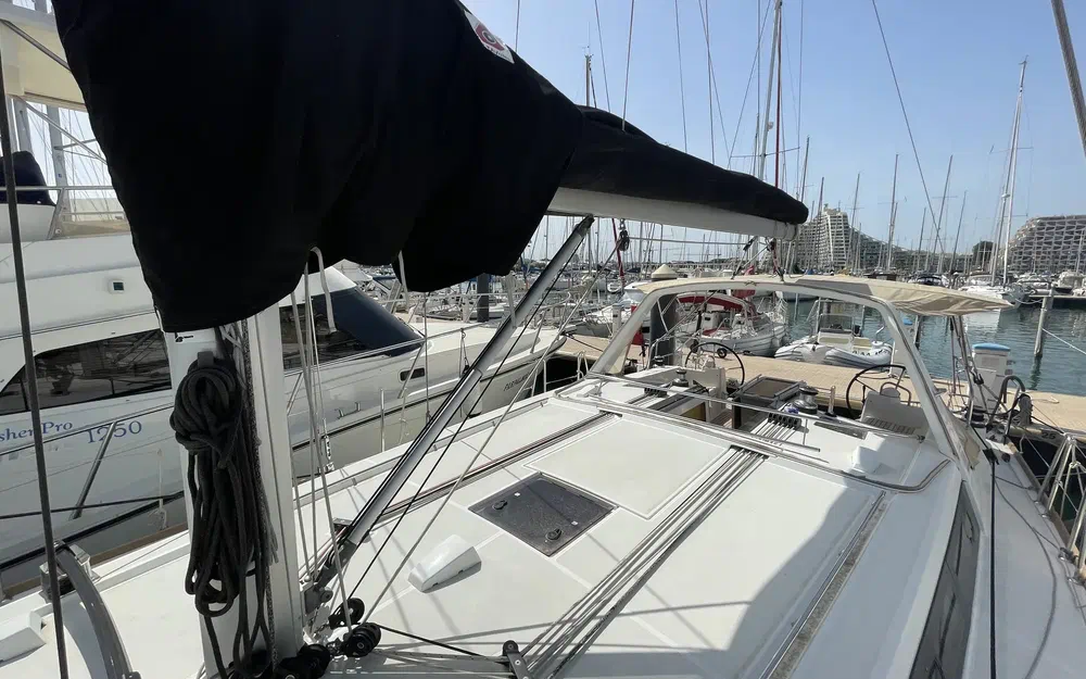 slider 11 Beneteau Oceanis 45