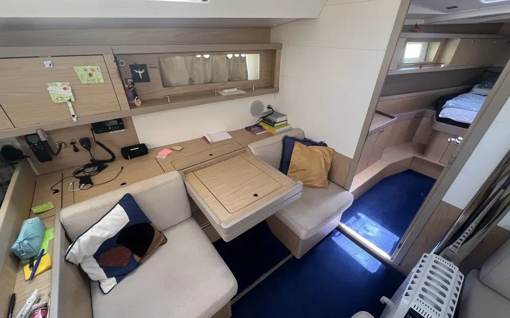 slider 22 Beneteau Oceanis 45