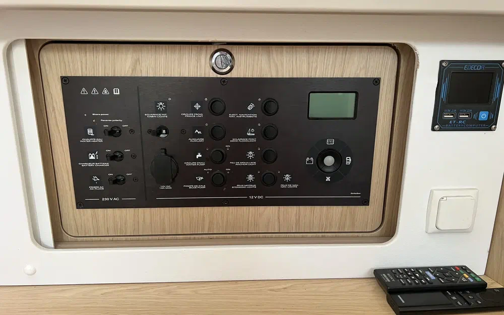 slider 31 Beneteau Oceanis 45