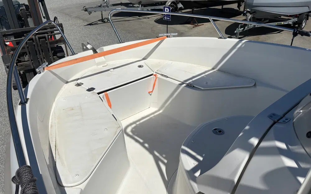 slider 6 Beneteau Flyer 5.50