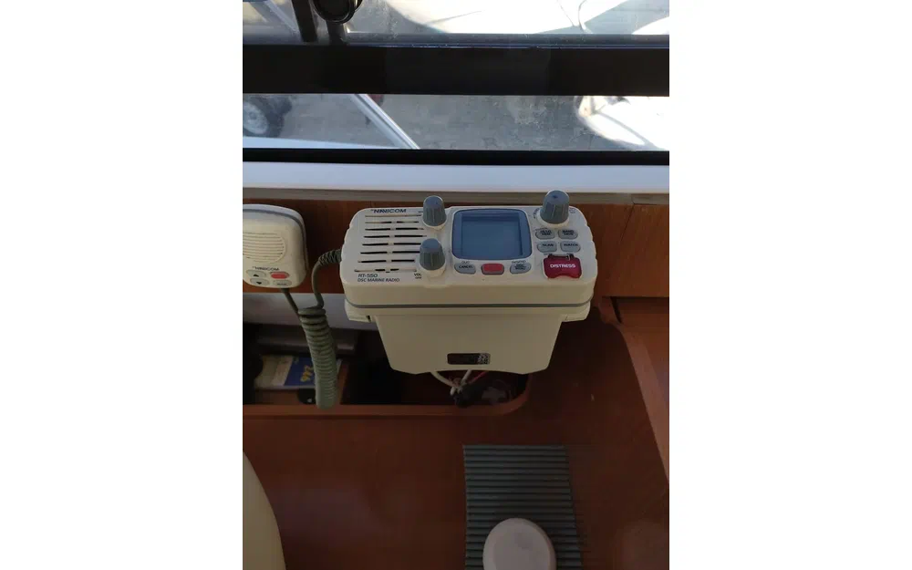 slider 13 Beneteau antares 8s