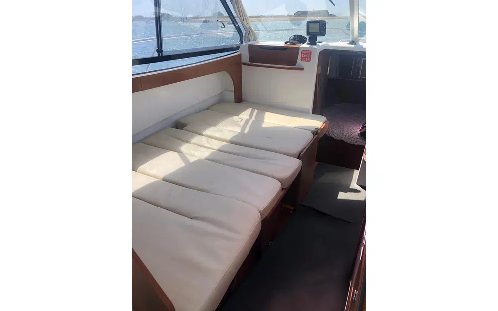 slider 11 Beneteau antares 8s