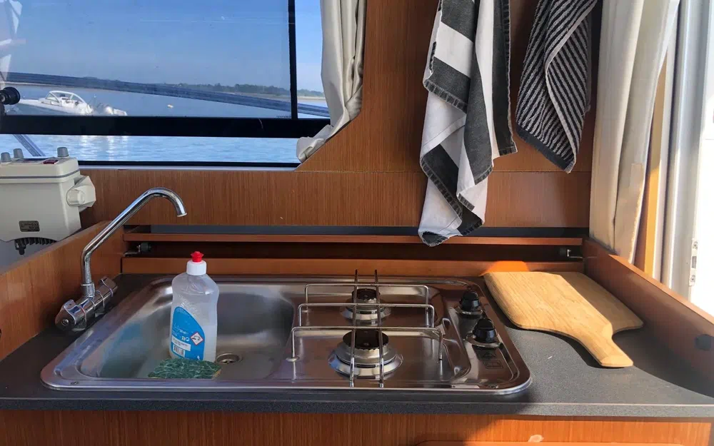 slider 22 Beneteau antares 8s