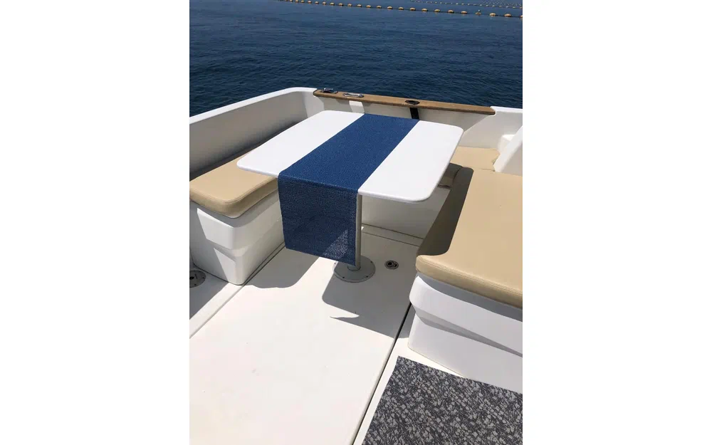 slider 5 Beneteau antares 8s