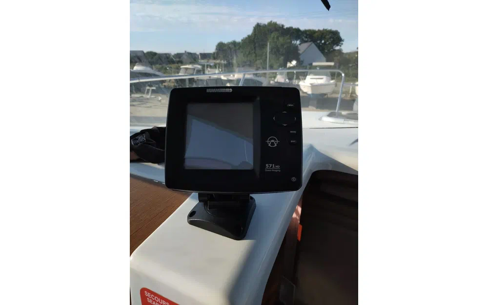 slider 9 Beneteau antares 8s