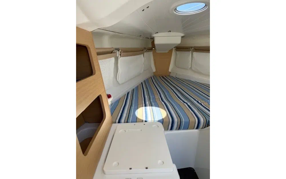slider 10 Beneteau First 21.7
