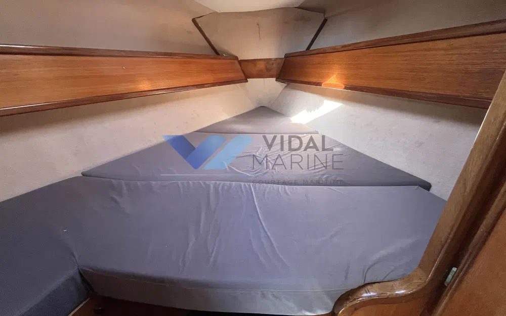 slider 2 Jeanneau Attalia 32