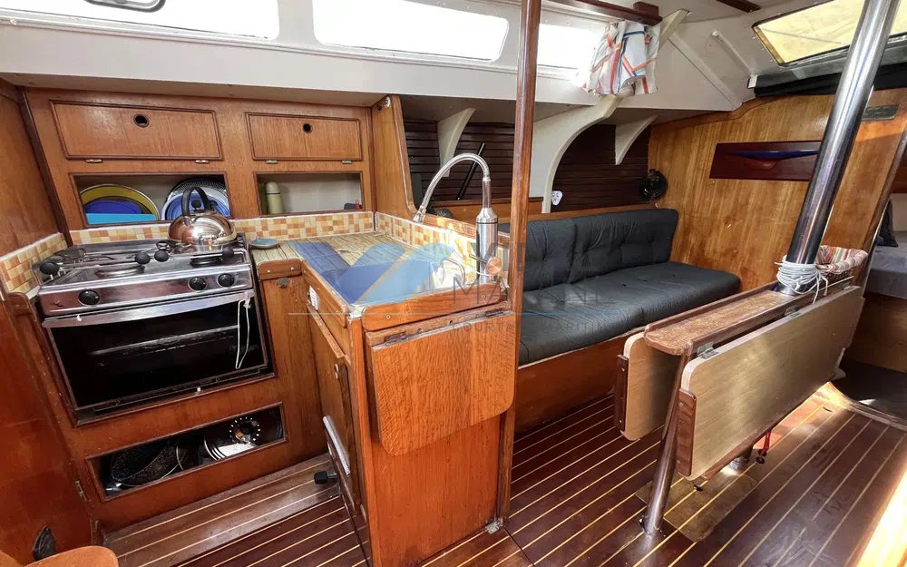 slider 3 Jeanneau Attalia 32