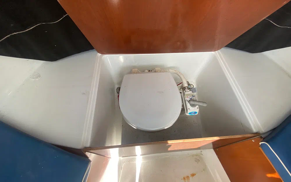 slider 9 Jeanneau Merry Fisher 635