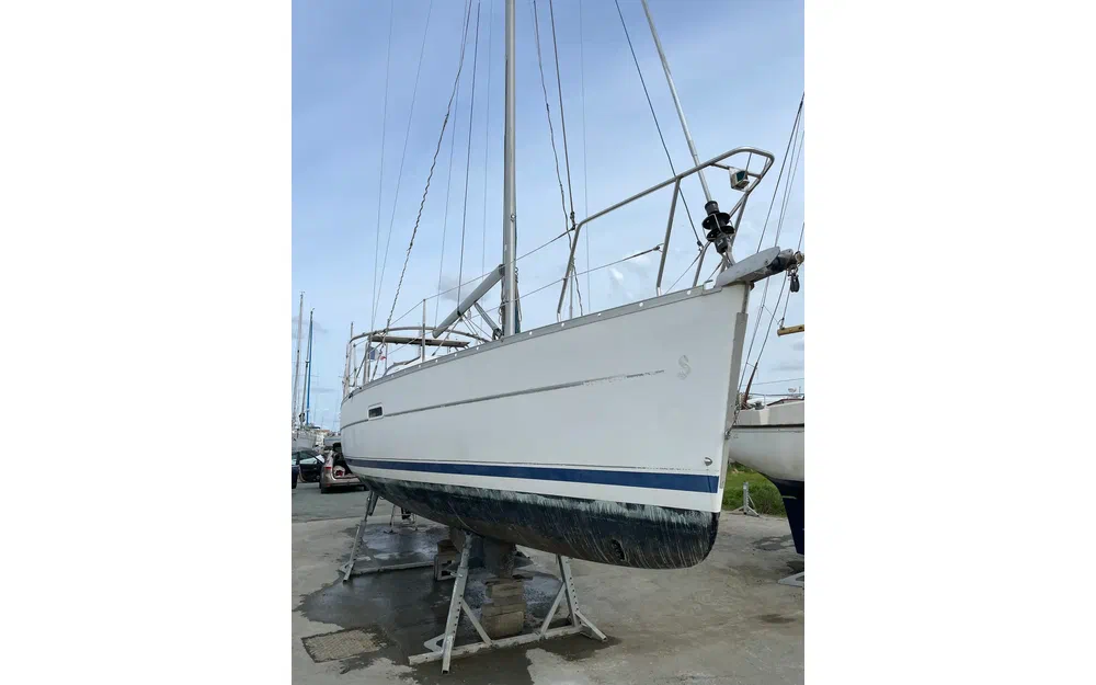 slider 11 Beneteau Oceanis 323 Dl