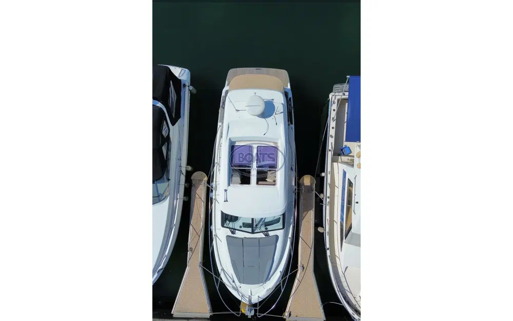 slider 2 Beneteau Antares 30 S