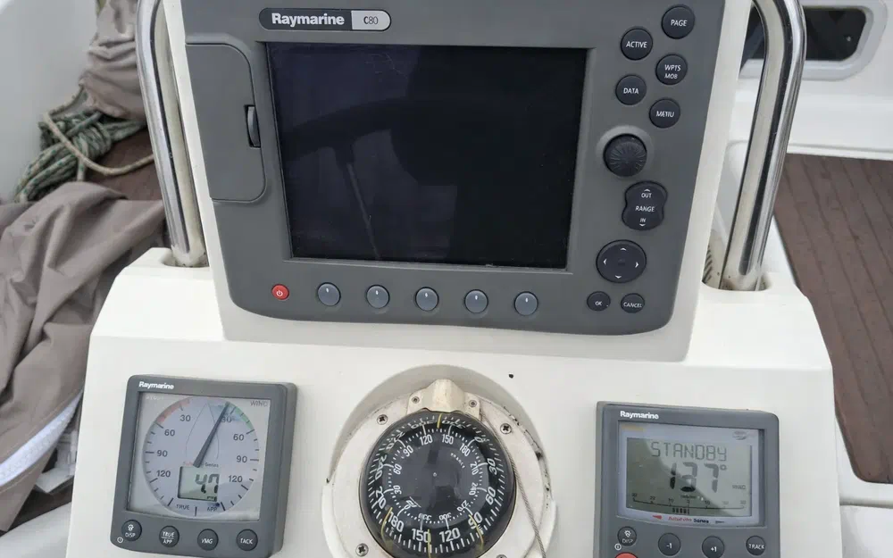 slider 4 Beneteau Oceanis 31