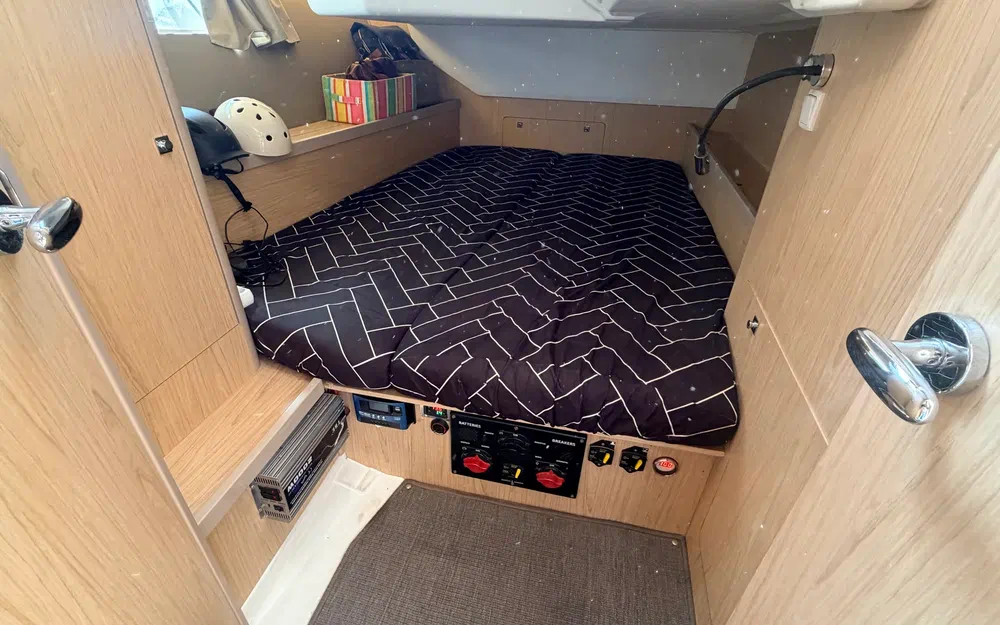 slider 13 Beneteau Oceanis 45