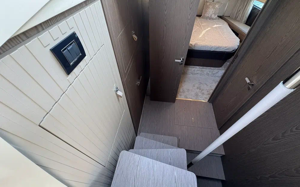 slider 10 Invictus 460 TT