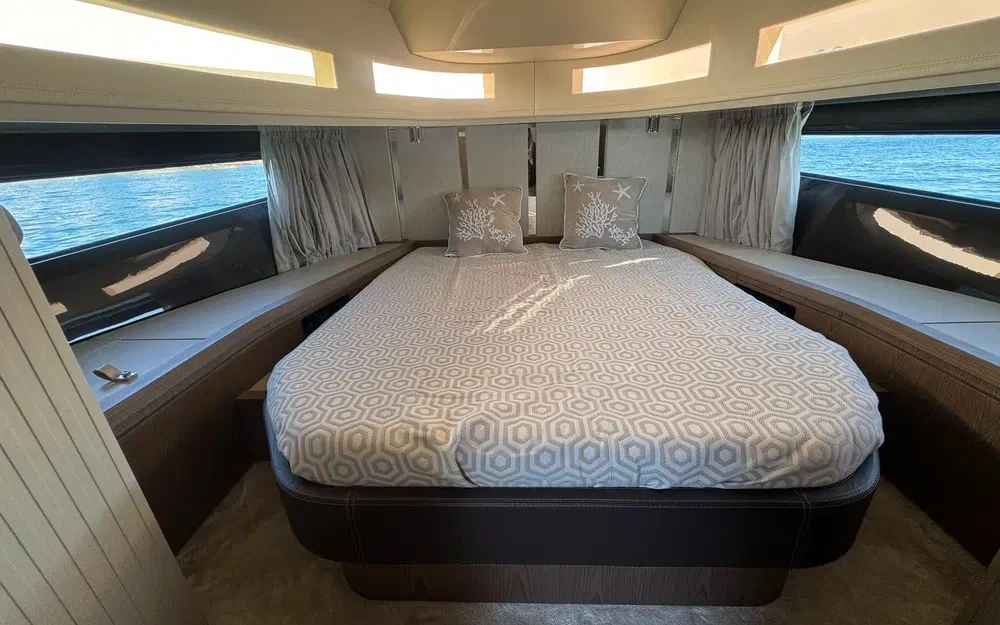 slider 11 Invictus 460 TT