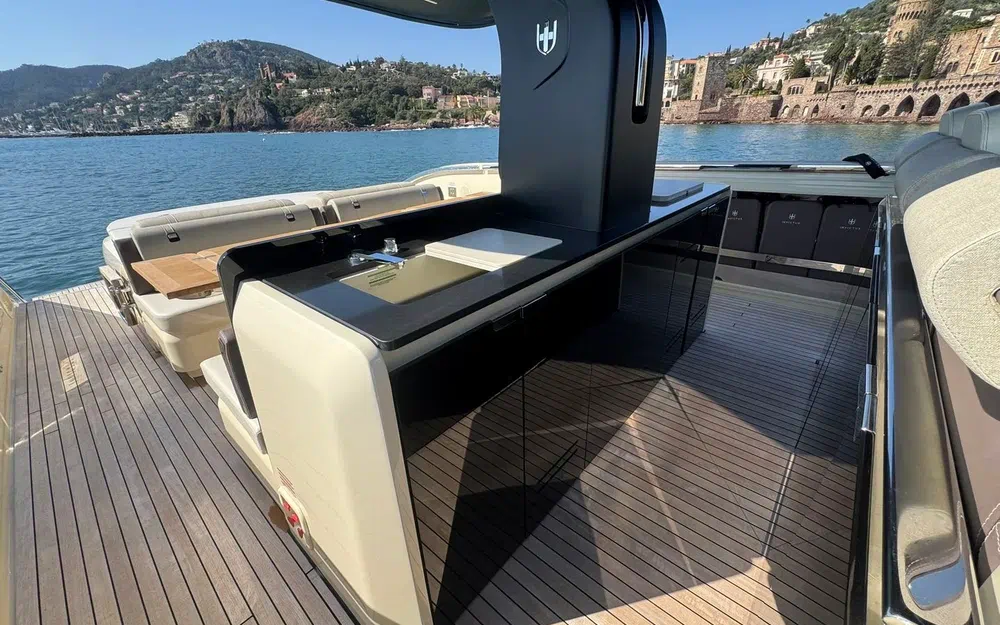 slider 9 Invictus 460 TT