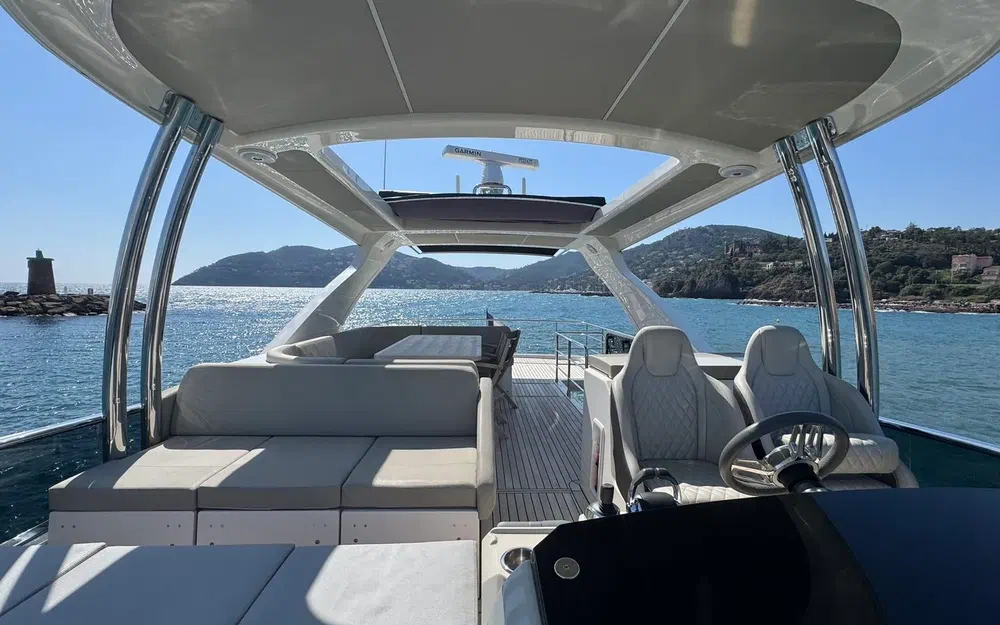 slider 4 Absolute 62 Fly