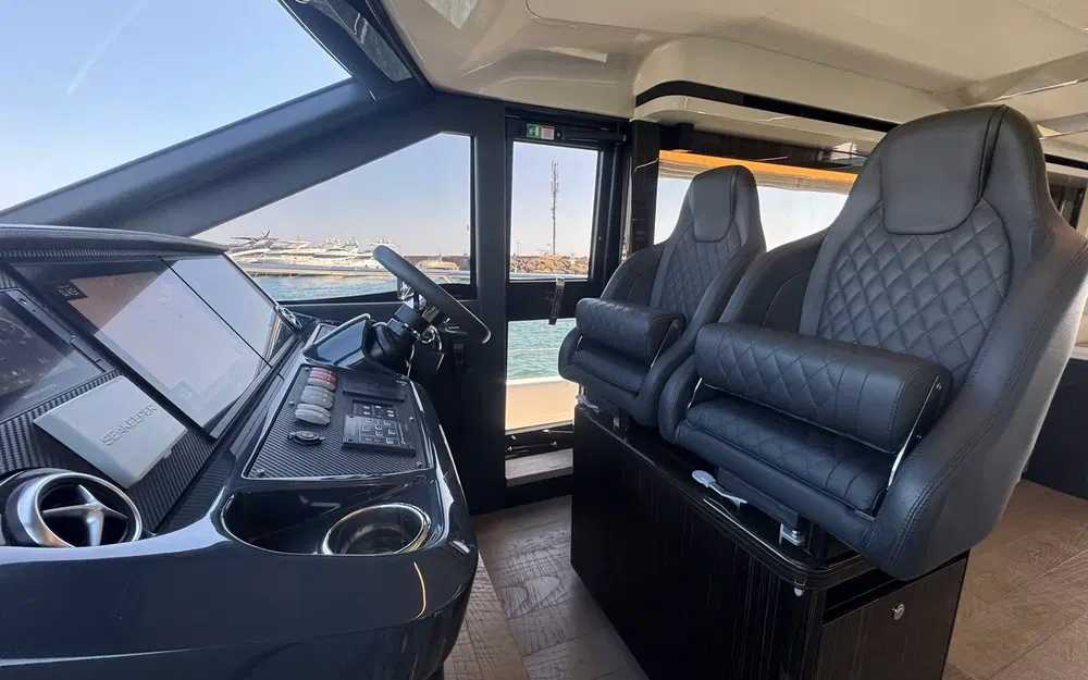 slider 11 Absolute 62 Fly