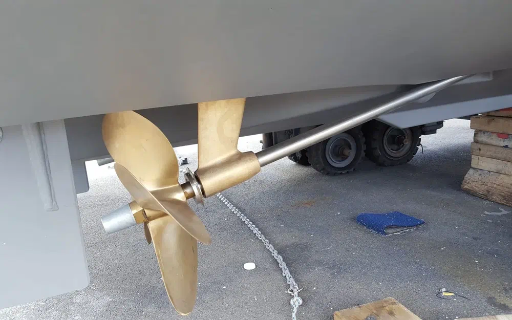 slider 10 Beneteau Antares 36