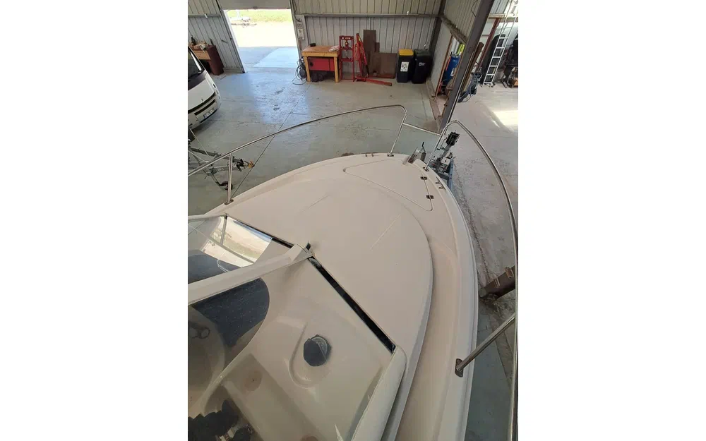 slider 10 Jeanneau Merry Fisher 585