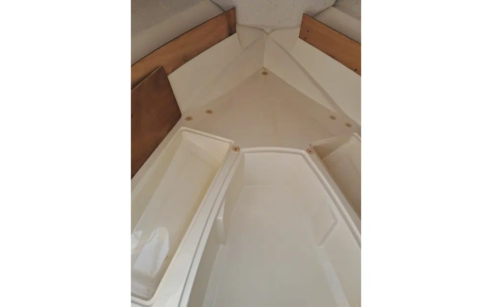 slider 25 Jeanneau Merry Fisher 585