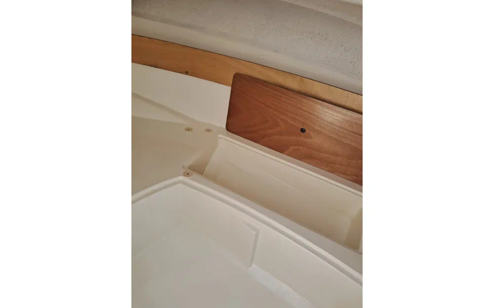 slider 26 Jeanneau Merry Fisher 585