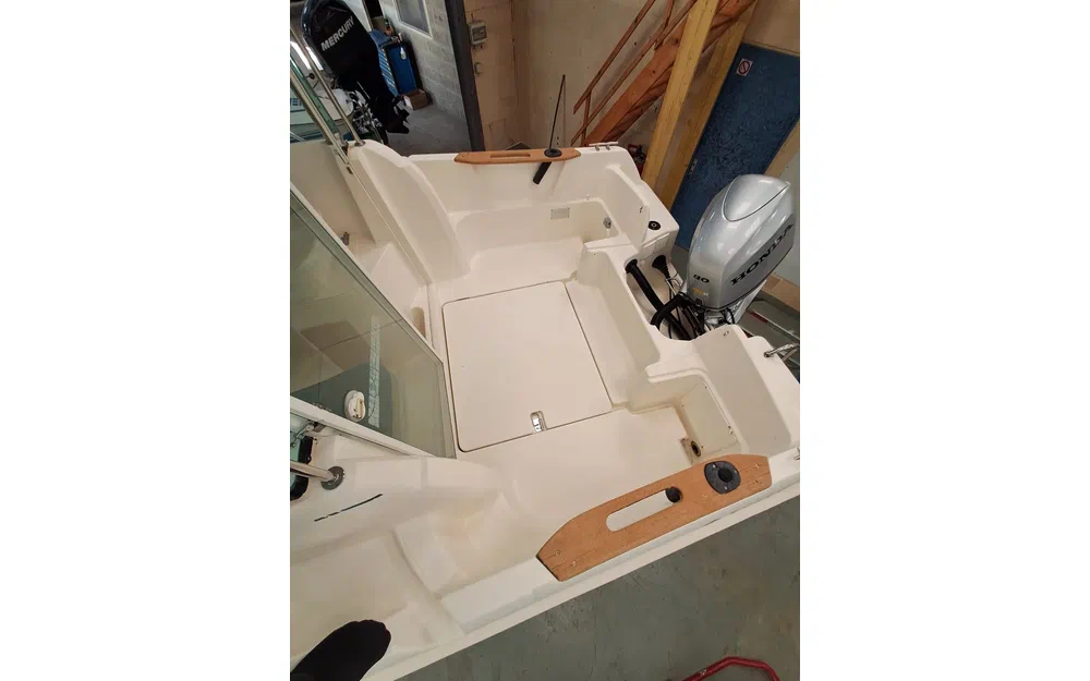 slider 5 Jeanneau Merry Fisher 585