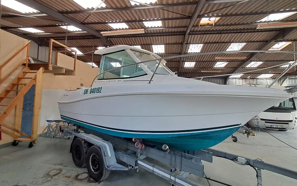 slider 6 Jeanneau Merry Fisher 585