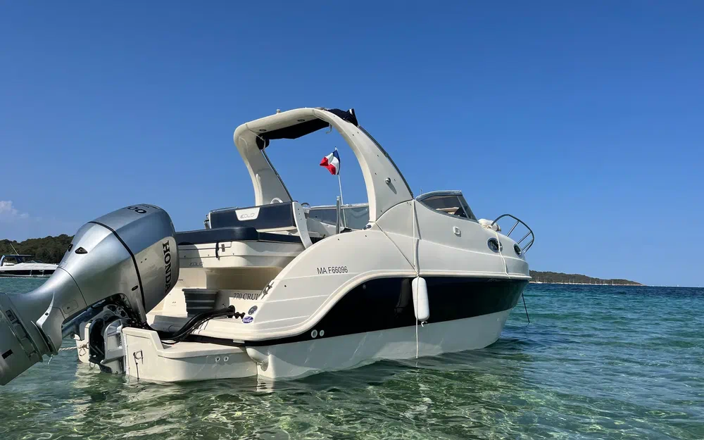 slider 1 Eolo 770 Cruiser