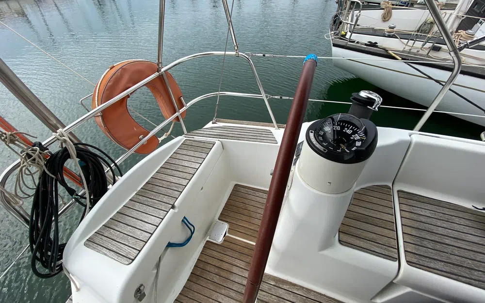 slider 22 Jeanneau Sun Odyssey 42 DS