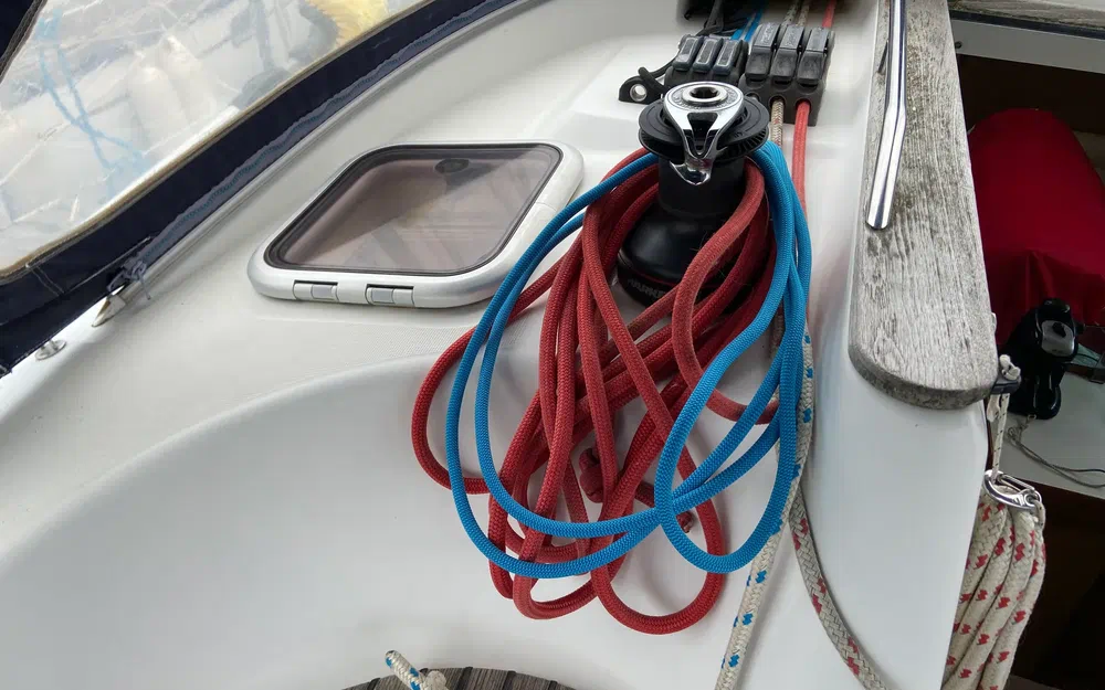 slider 29 Jeanneau Sun Odyssey 42 DS