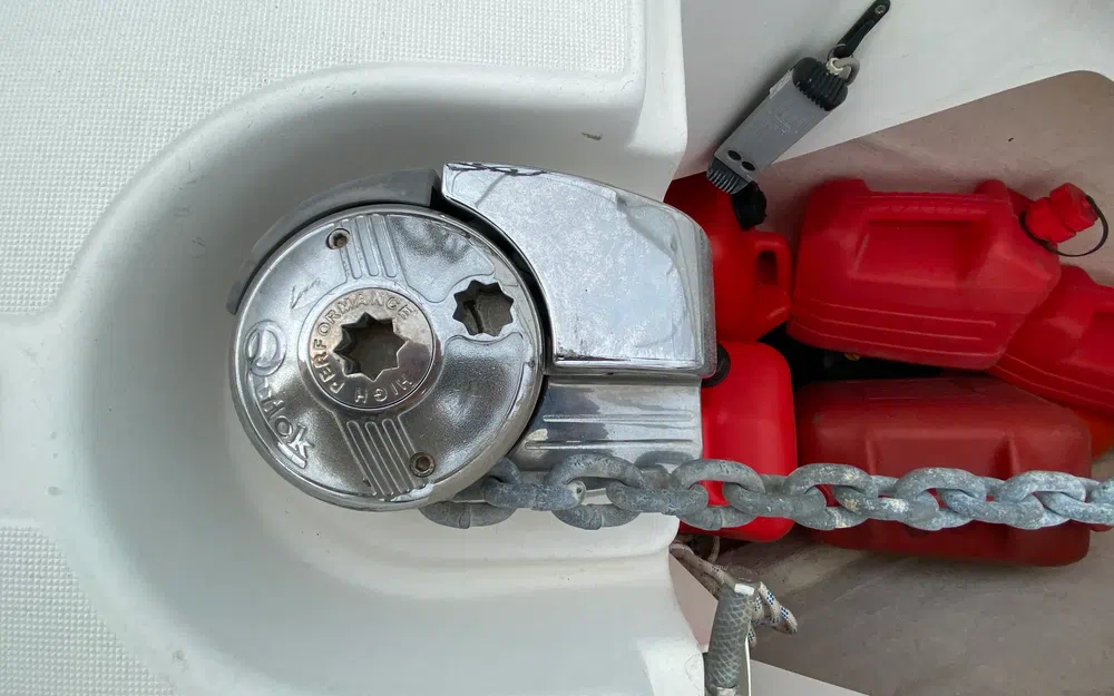 slider 33 Jeanneau Sun Odyssey 42 DS