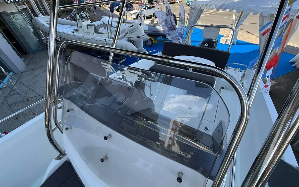 slider 13 Beneteau Flyer 6.6 spacedeck