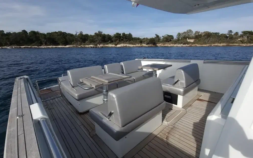 slider 6 Fjord 42 Open