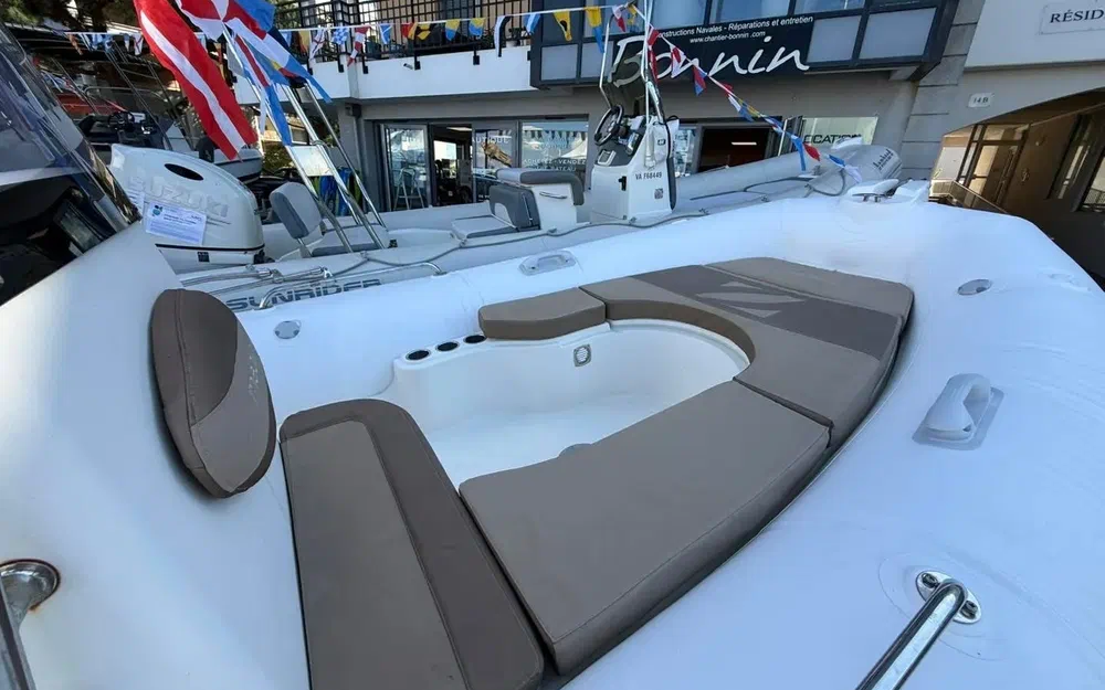 slider 6 Zodiac Medline 550