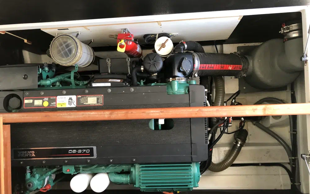 slider 12 Beneteau Antares 30 Fly